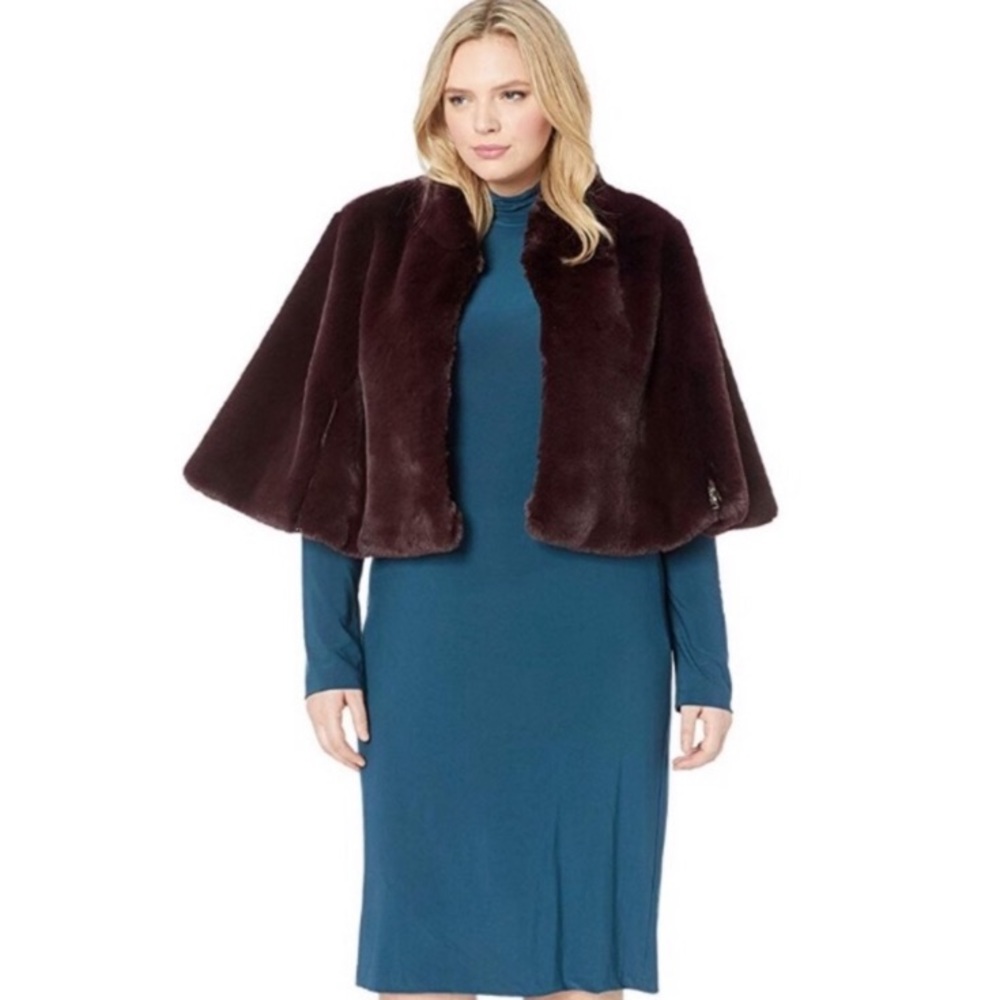 Betsey Johnson Faux Fur Cape NWT Plus Size 1X